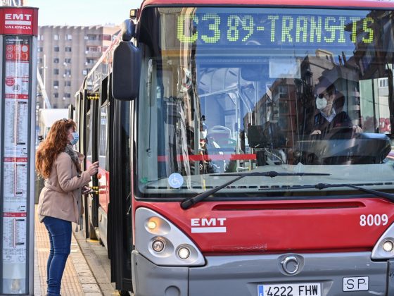 Imagen pasajera linea C3 89 - Transits