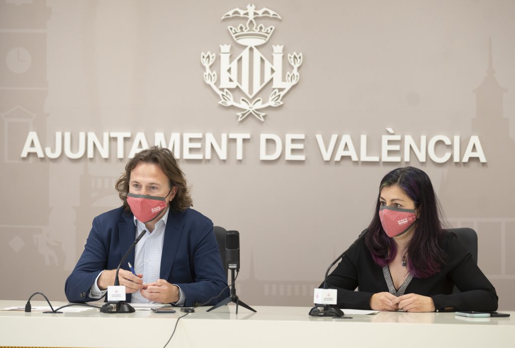 Imagen de la rueda de prensa de Grezzi en el plan estratégico de la EMT