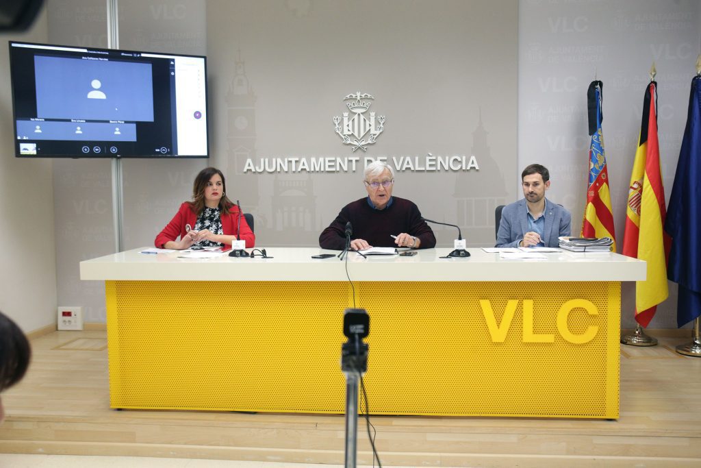 Imagen de la rueda de prensa de la comisión de seguimiento en el ayuntamiento de Valencia