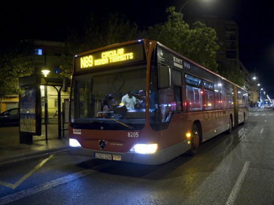 Imagen de un autobús de la linea N89
